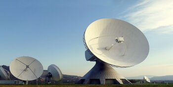 radar-dish-63013_1920_v2.jpg